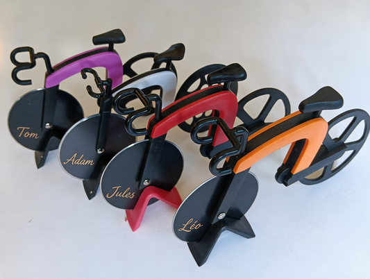 Coupe-Pizza Vélo piste – L'accessoire aussi insolite qu'efficace