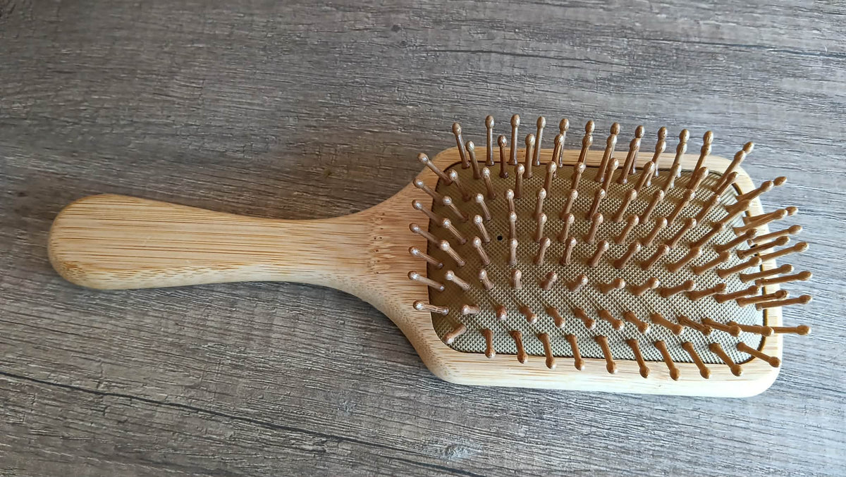 Brosse à Cheveux en Bambou
