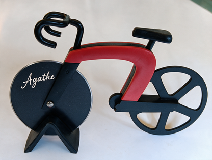 Coupe-Pizza Vélo piste – L'accessoire aussi insolite qu'efficace
