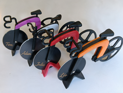 Coupe-Pizza Vélo piste – L'accessoire aussi insolite qu'efficace